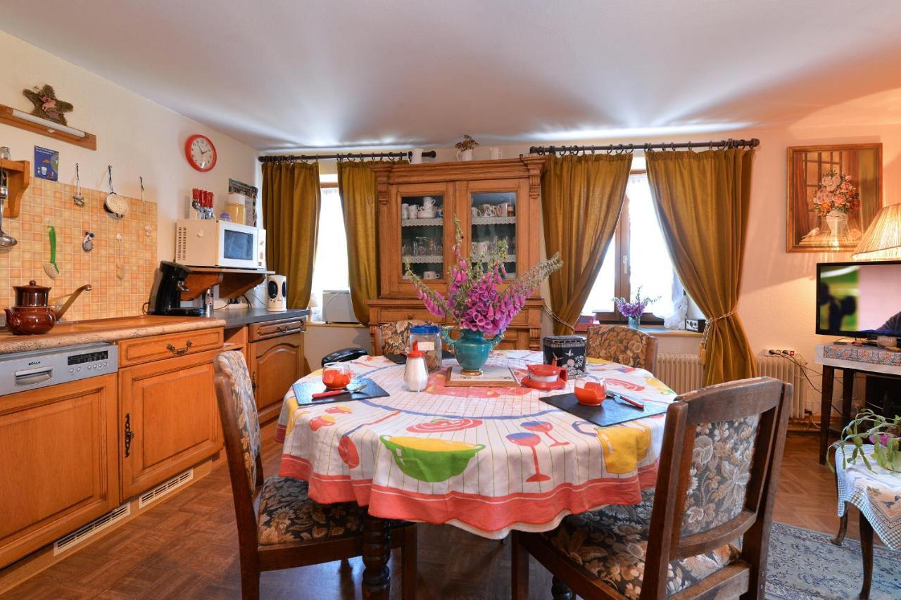Gites Ou Chambres D'Hotes A La Ferme Orbey Exterior foto
