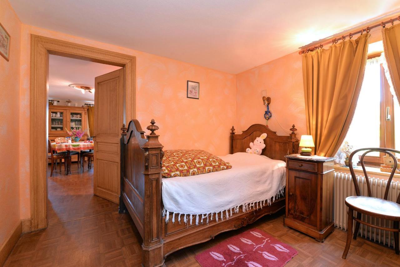 Gites Ou Chambres D'Hotes A La Ferme Orbey Exterior foto